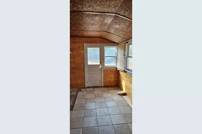 9960 Dagget Road, Howard City, MI 49329 - Photo 10