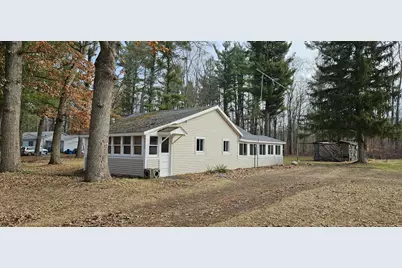 9960 Dagget Road, Howard City, MI 49329 - Photo 12