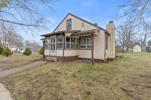 515 Maumee St, Jonesville, MI 49250 - Photo 2