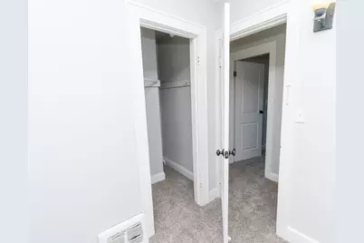 167 E Lincoln Avenue, Muskegon Heights, MI 49444 - Photo 16