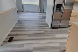 655 Robinwood Dr, Troy, MI 48083 - Photo 24