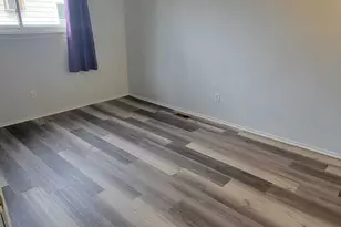 655 Robinwood Dr, Troy, MI 48083 - Photo 18