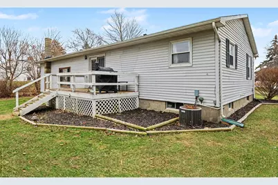 677 E Vermontville Highway, Charlotte, MI 48813 - Photo 18