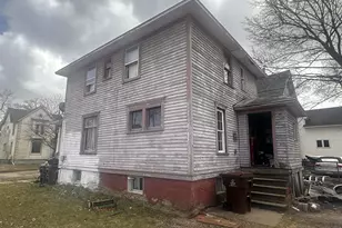 505 Bidwell St, Albion, MI 49224 - Photo 2