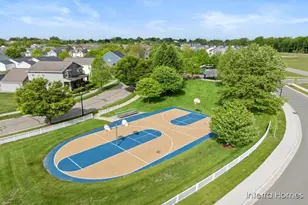 2875 E Highgate Street SE, Kentwood, MI 49512 - Photo 4