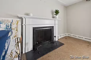 1435 Diamond Ave NE, Grand Rapids, MI 49505 - Photo 6