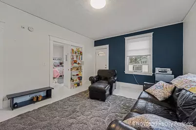 725 Crescent Street NE, Grand Rapids, MI 49503 - Photo 12