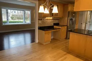 2310 Churchill Dr, Ann Arbor, MI 48103 - Photo 8