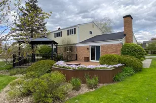 2310 Churchill Dr, Ann Arbor, MI 48103 - Photo 2