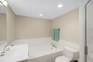 223 E Ann St, Ann Arbor, MI 48104 - Photo 30