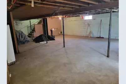 739 Dixie Drive, Benton Harbor, MI 49022 - Photo 8