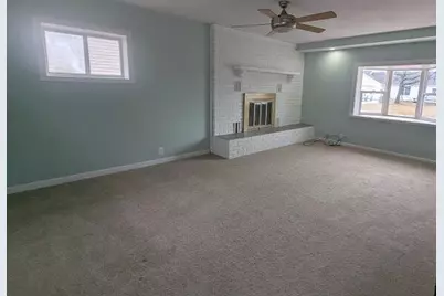 189 Ackerson Lake Drive, Jackson, MI 49201 - Photo 2