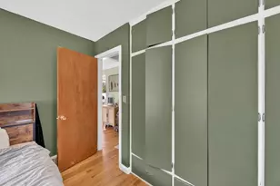 1734 Texel Dr, Kalamazoo, MI 49048 - Photo 12