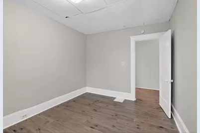 200 S Elm Avenue, Jackson, MI 49203 - Photo 18