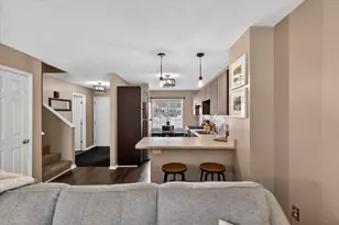 974 Ada Pl Dr SE, Grand Rapids, MI 49546 - Photo 10