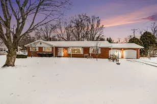 1709 Hacienda Dr, Stevensville, MI 49127 - Photo 24