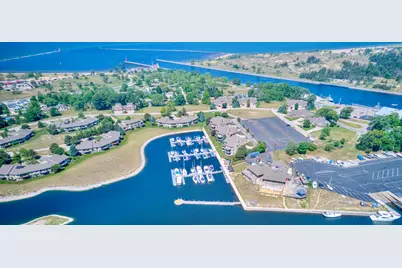3633 Marina View Point, Muskegon, MI 49441 - Photo 48