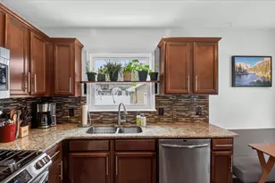 2333 Barrett Ave, Royal Oak, MI 48067 - Photo 4