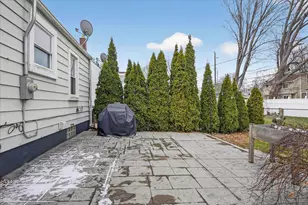 2333 Barrett Ave, Royal Oak, MI 48067 - Photo 18