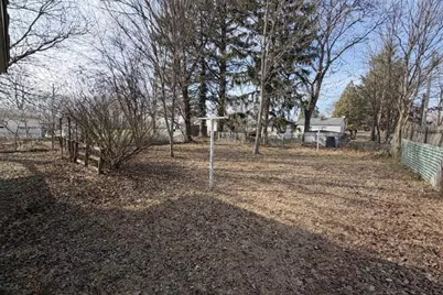 132 Lilac Street, Paw Paw, MI 49079 - Photo 10
