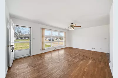 705 Leo Road, Jackson, MI 49203 - Photo 2