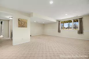 6028 Gleneagle Dr, Hudsonville, MI 49426 - Photo 14