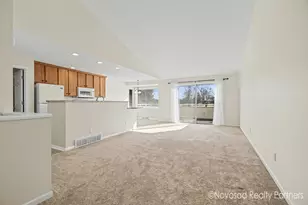 6028 Gleneagle Dr, Hudsonville, MI 49426 - Photo 4