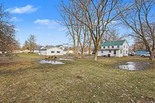 928 E Emerson St, Ithaca, MI 48847 - Photo 8