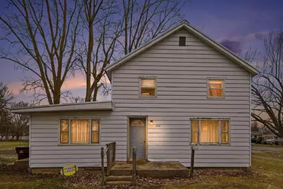 928 E Emerson Street, Ithaca, MI 48847 - Photo 2