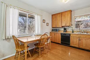 2325 Fair Oaks Street E, Niles, MI 49120 - Photo 8