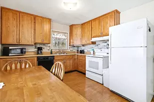 2325 Fair Oaks Street E, Niles, MI 49120 - Photo 6