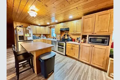 1306 Jack Henry Drive, Charlotte, MI 48813 - Photo 24