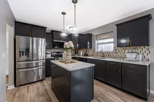 3749 Byram Cir, Portage, MI 49024 - Photo 8