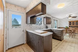 843 Vinewood Dr, Mendon, MI 49072 - Photo 16