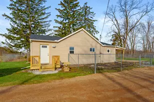 26234 Michigan 43, Mattawan, MI 49071 - Photo 2