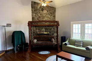 2454 Oakwood Dr, Hillsdale, MI 49242 - Photo 28