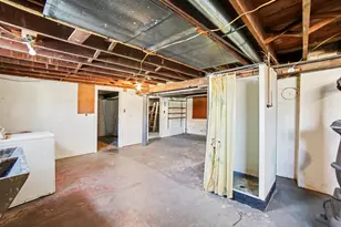 409 E Foster St, Ludington, MI 49431 - Photo 14