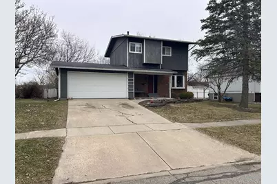 112 Renfrew Avenue, Adrian, MI 49221 - Photo 2