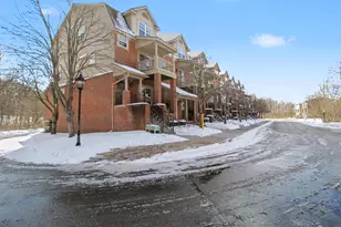 3054 Barclay Way, Ann Arbor, MI 48105 - Photo 2