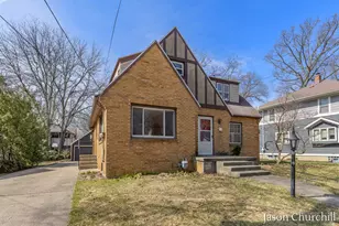 2621 Wyoming Ave SW, Wyoming, MI 49519 - Photo 2