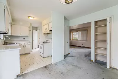635 Dellwood Drive, Ann Arbor, MI 48103 - Photo 8