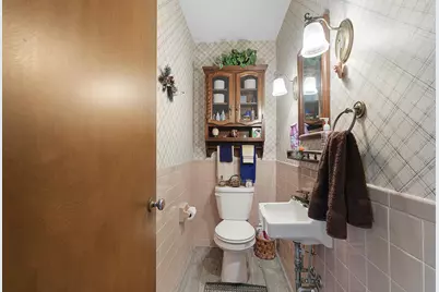 1810 E Mill Street, Hastings, MI 49058 - Photo 34