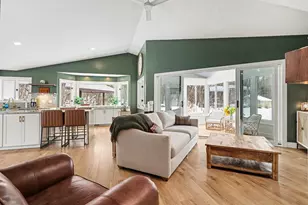 8856 N 42nd St, Augusta, MI 49012 - Photo 4