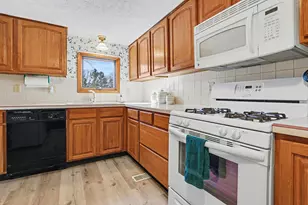 14192 Pine Lake Ave NE, Cedar Springs, MI 49319 - Photo 10