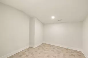 4692 Knapp Bluff Dr NE, Grand Rapids, MI 49525 - Photo 26