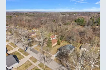 764 Manor Drive, Milford, MI 48381 - Photo 16