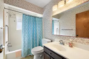 764 Manor Dr, Milford, MI 48381 - Photo 56