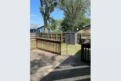 409 Humphrey Street, South Haven, MI 49090 - Photo 10