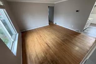 24823 Wilmot Ave, Eastpointe, MI 48021 - Photo 2