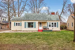 602 Heyser St, Jackson, MI 49203 - Photo 1